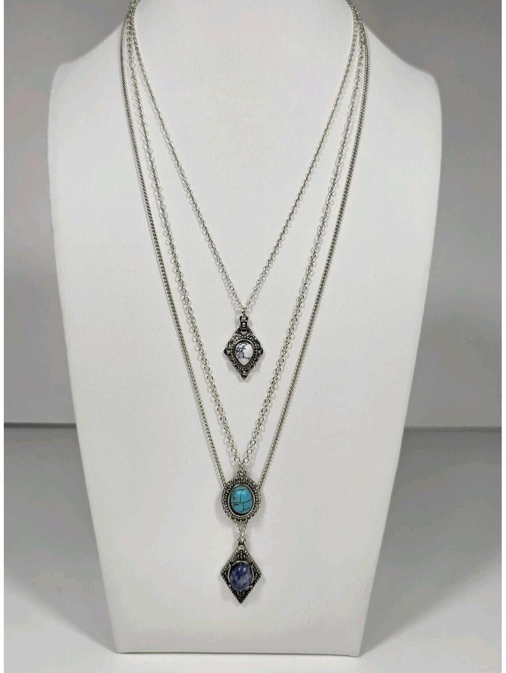 Boho Layered Filigree Pendant Necklace – Faux Turquoise Silver Tone